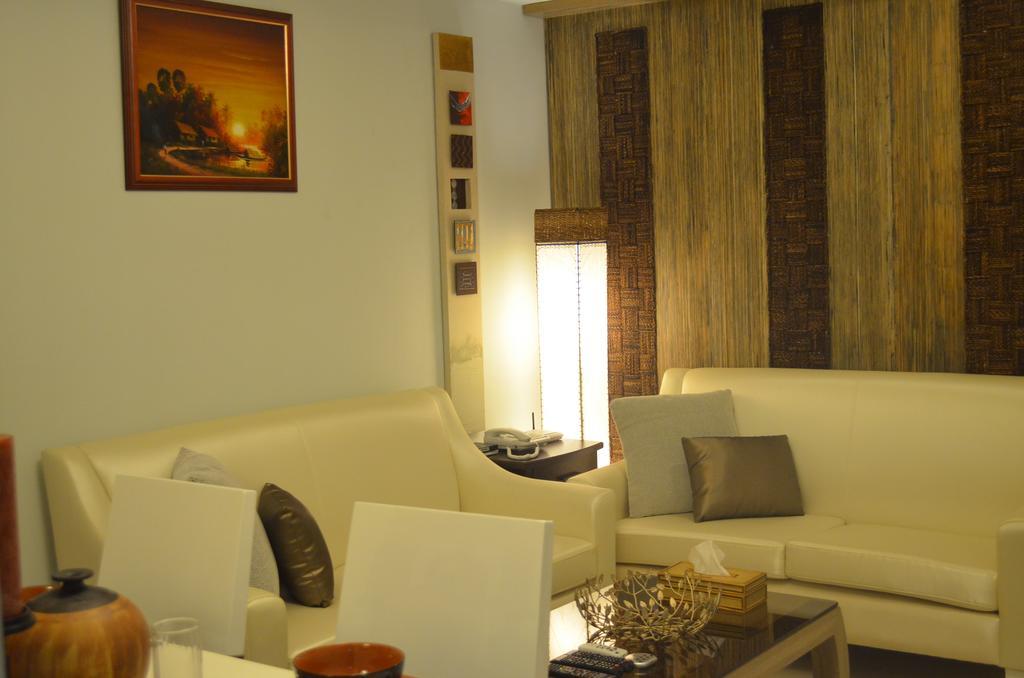 Greenbelt Madison Apartments マカティ エクステリア 写真