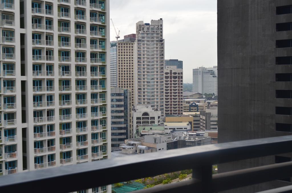 Greenbelt Madison Apartments マカティ エクステリア 写真