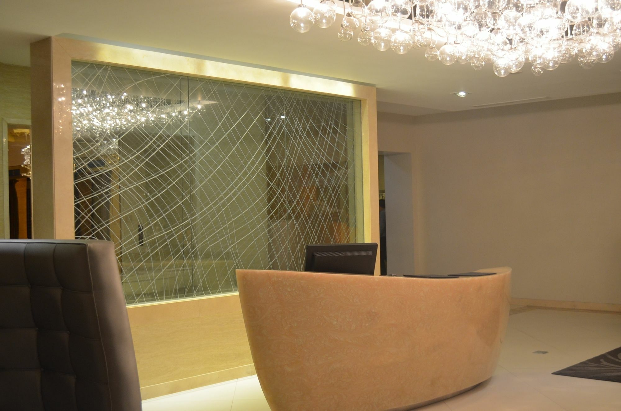 Greenbelt Madison Apartments マカティ エクステリア 写真